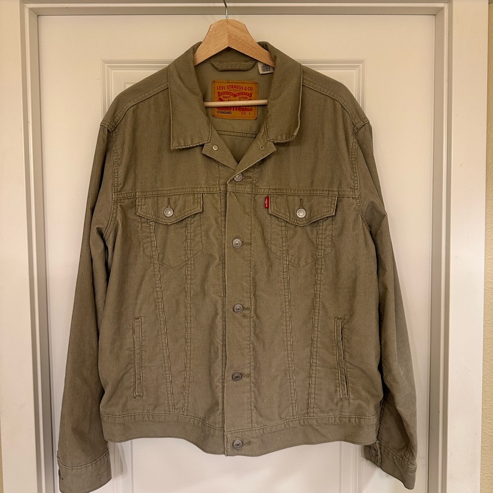 Levi’s Large Olive Corduroy Trucker Jacket, 2023